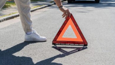 voiture panne scaled - Automobile : ce sont les marques les moins fiables pour les consommateurs européens
