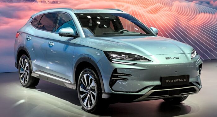 byd seal u scaled - Le phénomène BYD: 179 unitées écoulées en mai et +713% de croissance des ventes