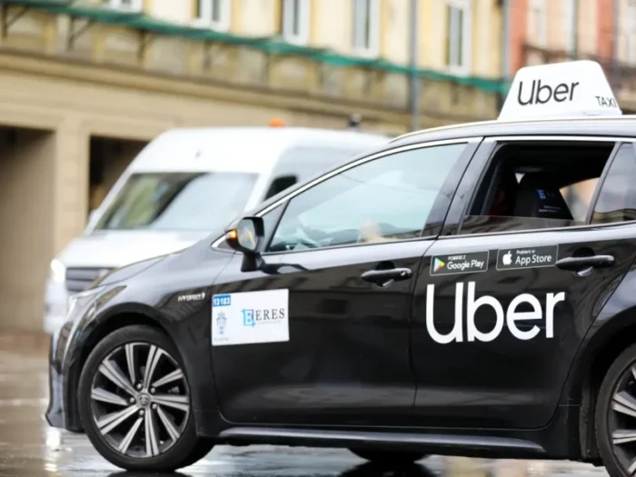 Uber - Uber relance ses services au Maroc à l’approche de la CAN : Casablanca et Marrakech en première ligne