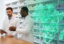 Photo UM6SS x LAPROPHAN - Officine: l’UM6SS et Laprophan renforcent les compétences des aides-pharmaciens avec une formation certifiante panafricaine